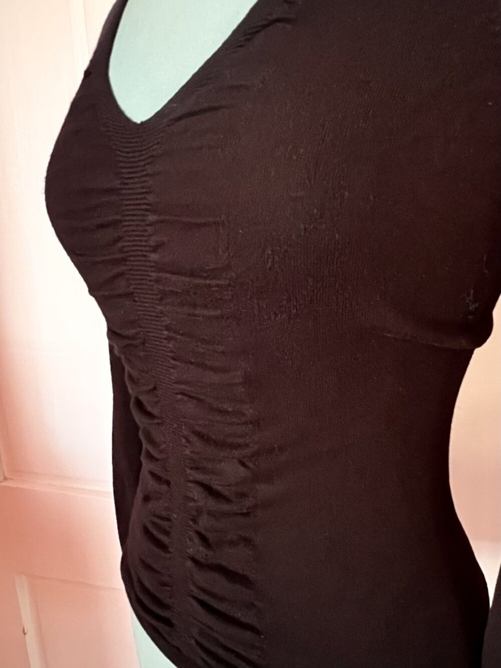 ✨ EXPRESS Black Ruched Long-Sleeve Top — XS